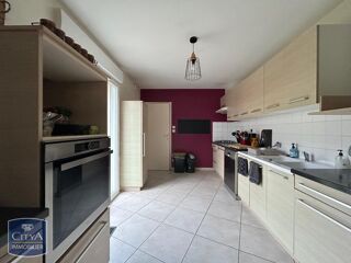  Maison � louer 6 pi�ces 182 m�