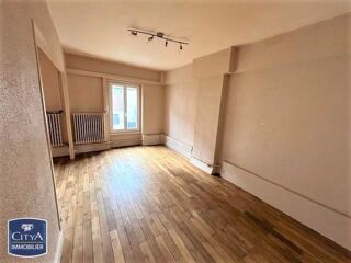  Appartement à louer 2 pièces 63 m²
