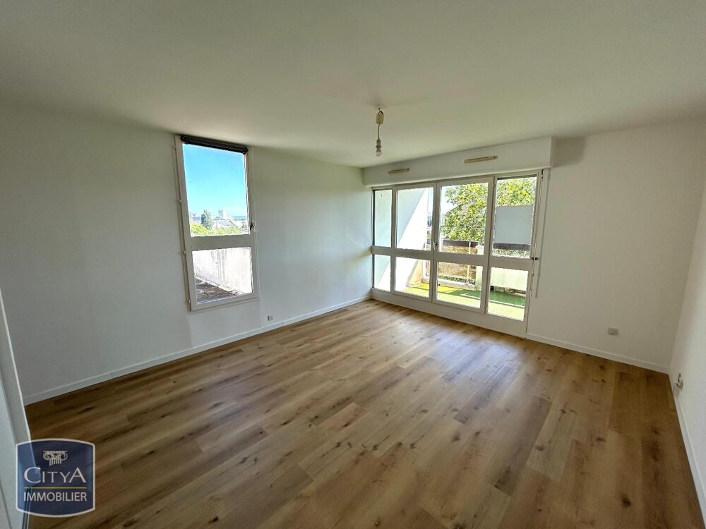 Beaulieu - APPARTEMENT 1 PIÈCE AVEC TERRASSE ET BALCON -....