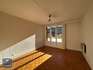  Appartement à louer 1 pièce 34 m²