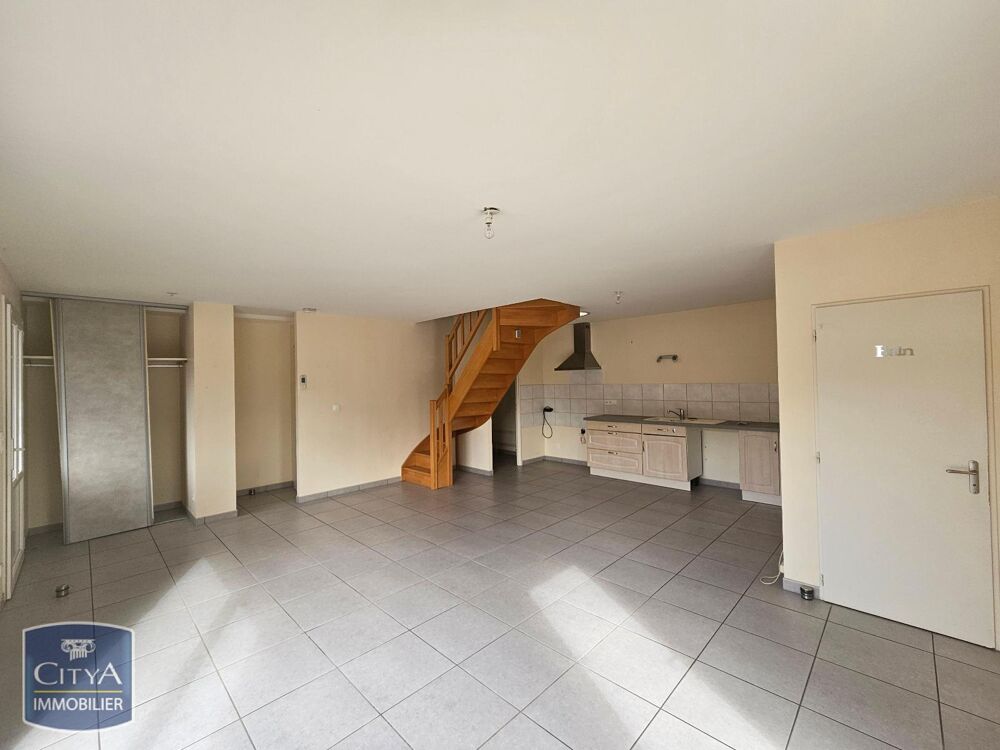 location Maison - 4 pièce(s) - 81 m² Cissé (86170)