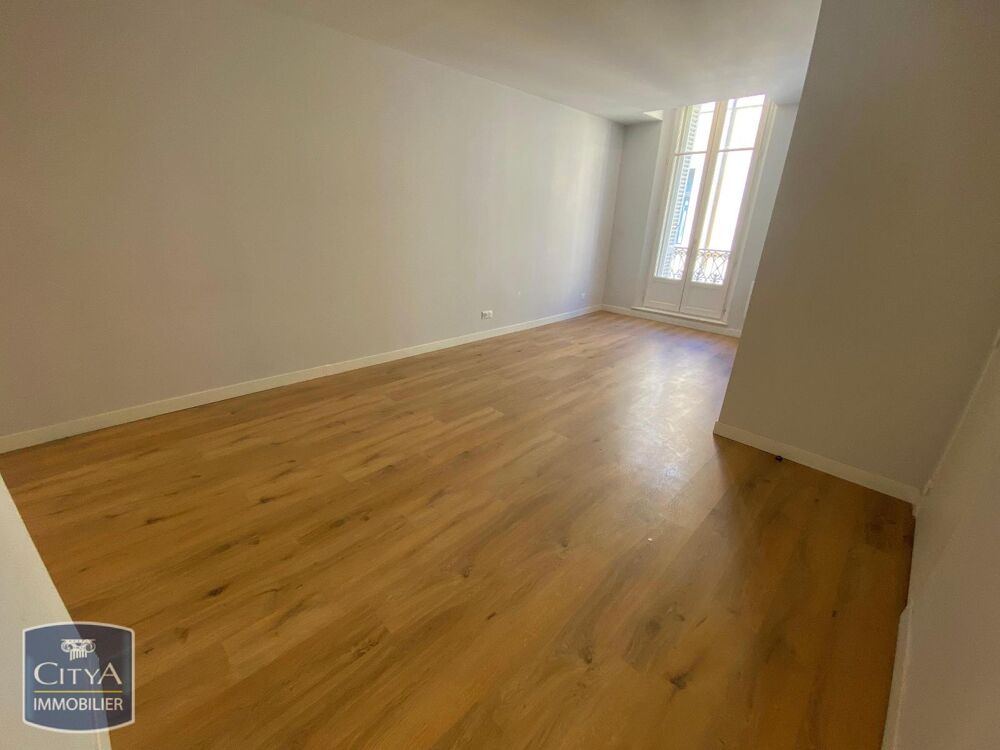 location Appartement - 3 pièce(s) - 69 m² Toulon (83000)