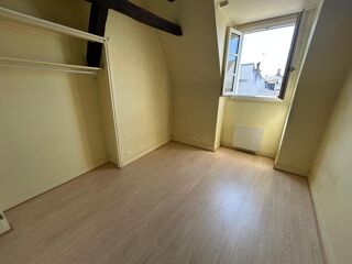  Appartement à louer 4 pièces 78 m²