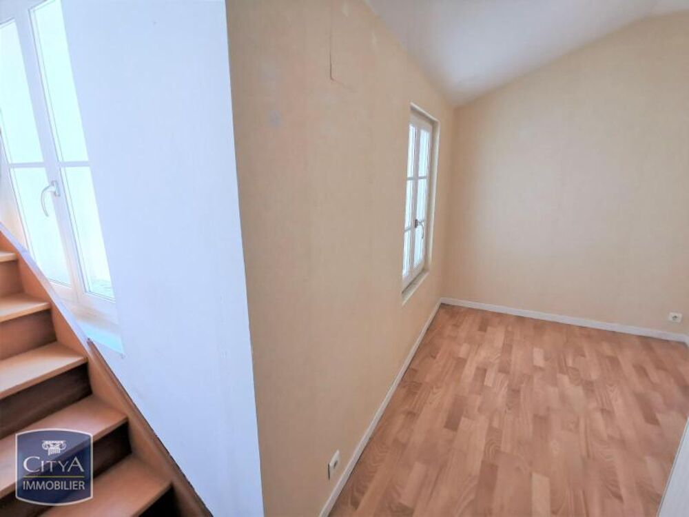 À LOUER : Découvrez cet appartement T3 spacieux et lumin....