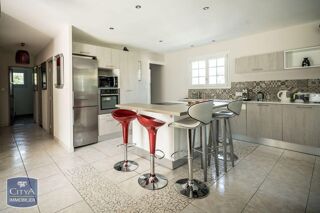  Maison � louer 5 pi�ces 102 m� Les angles