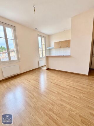 location Appartement - 3 pièce(s) - 66 m² Branne (33420)
