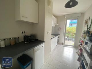  Appartement à louer 3 pièces 73 m²
