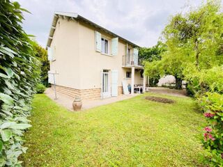 Maison à louer 5 pièces 124 m²