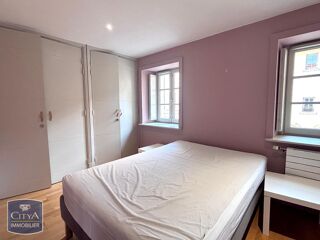  Appartement à louer 4 pièces 116 m²