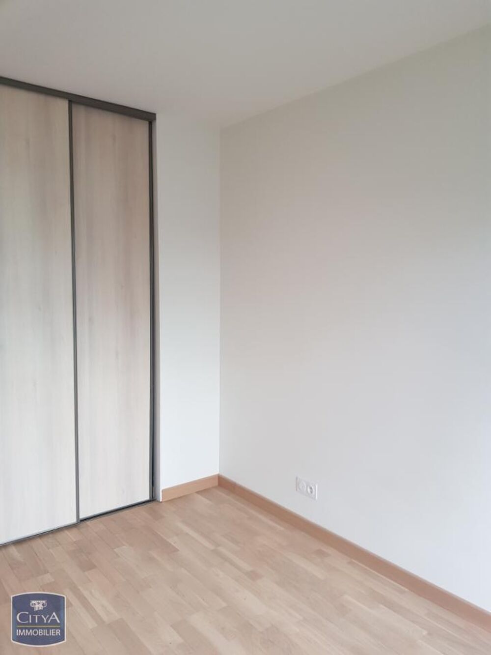 location Appartement - 3 pièce(s) - 66 m² Lyon 9