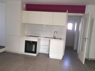  Appartement à louer 3 pièces 82 m²