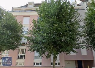  Parking / Garage � louer 