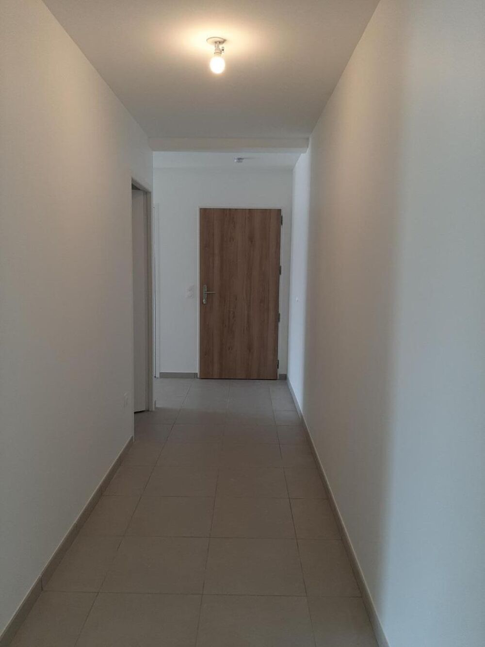 location Appartement - 3 pièce(s) - 72 m² Saint-Just-Saint-Rambert (42170)