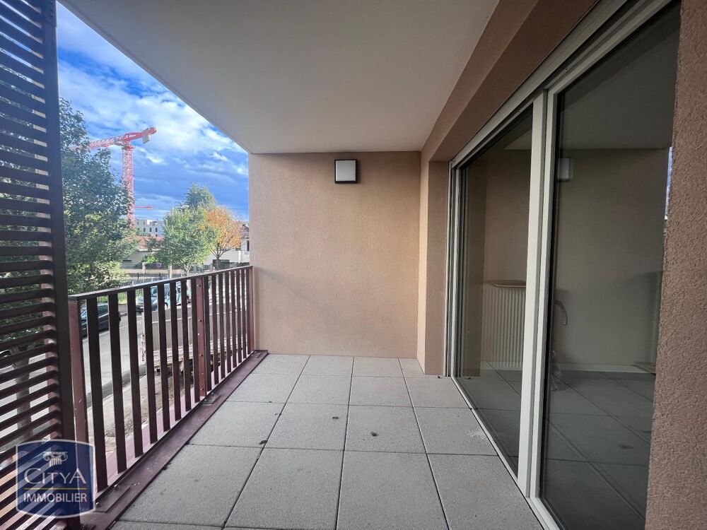 location Appartement - 2 pièce(s) - 44 m² Bron (69500)
