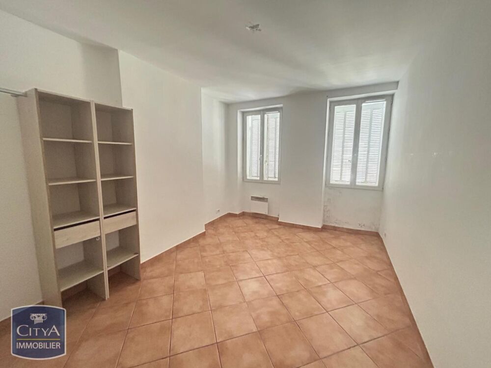 location Appartement - 2 pièce(s) - 45 m² Marseille 5