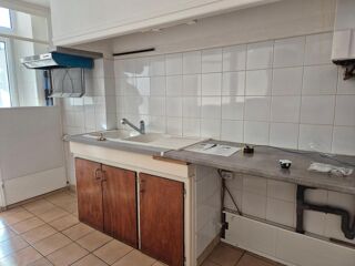  Appartement à louer 5 pièces 105 m²