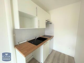  Appartement à louer 1 pièce 28 m²