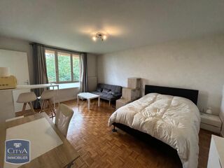  Appartement à louer 1 pièce 32 m²