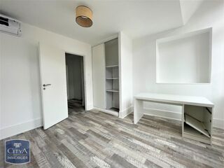  Appartement à louer 3 pièces 71 m²