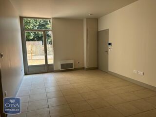  Appartement à louer 2 pièces 43 m²