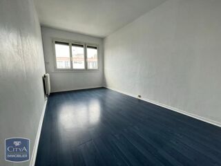  Appartement � louer 4 pi�ces 76 m� Bourges