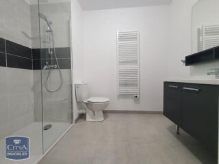  Appartement à louer 2 pièces 42 m²