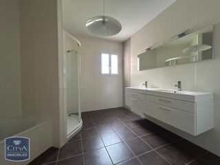  Villa � louer 5 pi�ces 170 m�