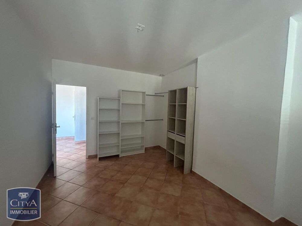 location Appartement - 2 pièce(s) - 45 m² Marseille 5