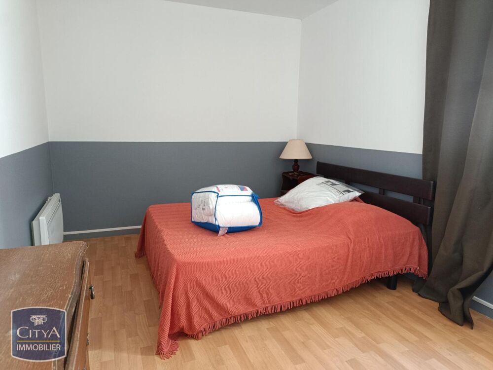 location Appartement - 3 pièce(s) - 81 m² Lille (59800)