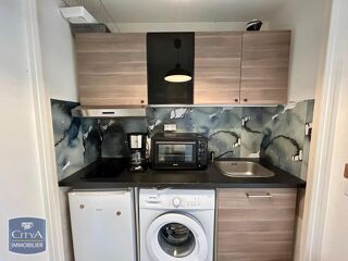  Appartement à louer 1 pièce 28 m²