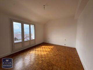  Appartement à louer 3 pièces 72 m²
