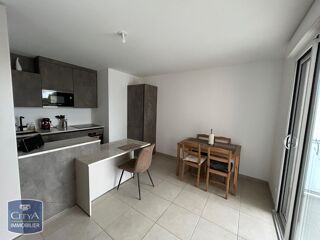  Appartement à louer 2 pièces 43 m²