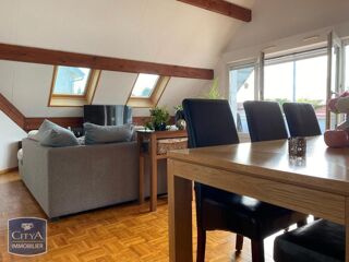  Appartement à louer 4 pièces 102 m²