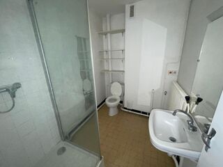  Appartement à louer 1 pièce 32 m²