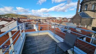  Appartement à louer 4 pièces 104 m²