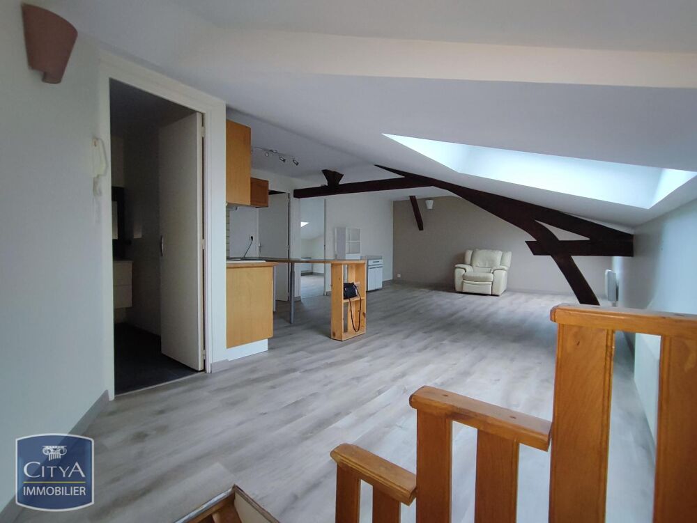 À LOUER : Appartement T3 à Saint Léonard de Noblat, 8740....