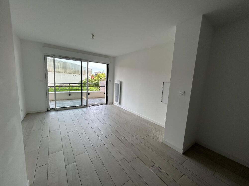location Appartement - 2 pièce(s) - 40 m² Saint-Cyr-sur-Loire (37540)
