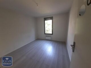  Appartement à louer 2 pièces 46 m²