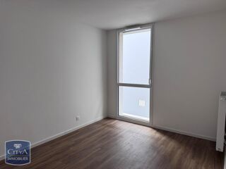  Appartement à louer 1 pièce 40 m²