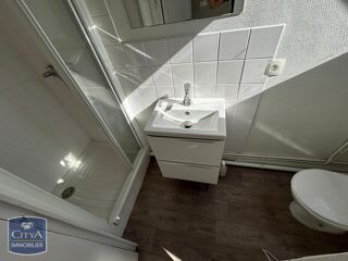  Appartement à louer 3 pièces 44 m²