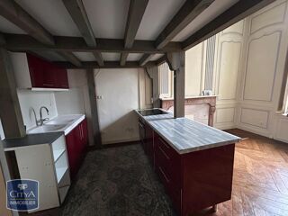  Appartement à louer 3 pièces 102 m²