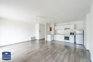  Appartement à louer 3 pièces 66 m²