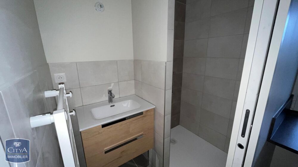 location Appartement - 3 pièce(s) - 54 m² Saint-Symphorien-de-Lay (42470)