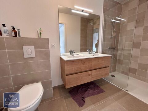  Appartement  louer 4 pices 82 m