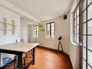  Appartement à louer 1 pièce 23 m²