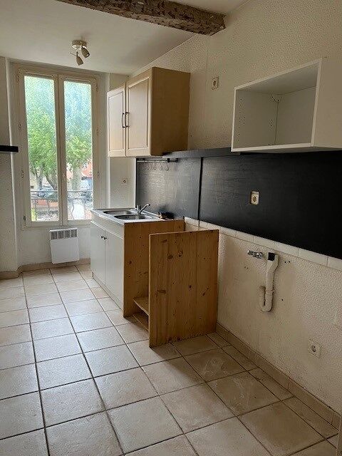 Location Appartement 660 Le Luc (83340)