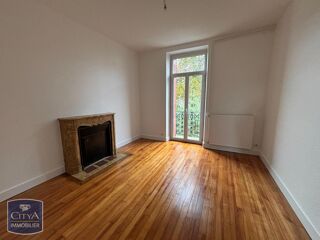  Appartement à louer 3 pièces 76 m²