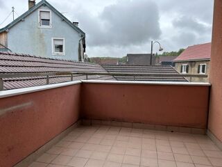  Appartement � louer 4 pi�ces 76 m� Etupes