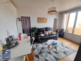  Appartement à louer 2 pièces 33 m²