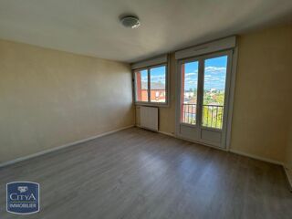  Appartement à louer 3 pièces 68 m²
